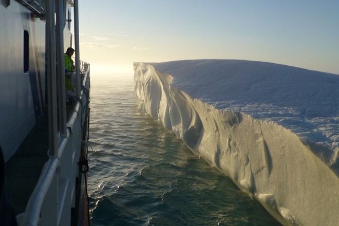 Iceberg1
